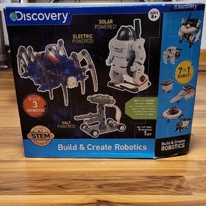 Discovery Robotics Kit with Blue and White Robots
